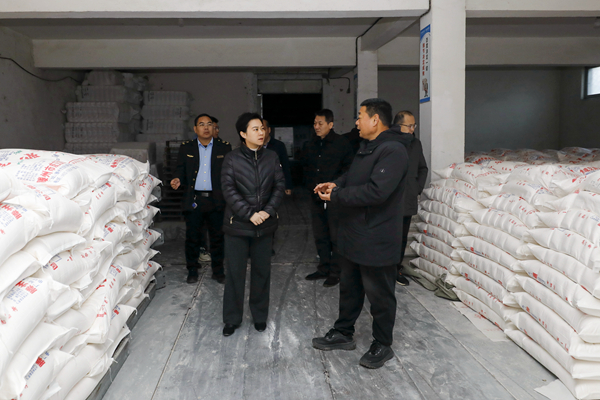 Neo_ 600c489f5be6064543914c8b3a7a6a0a.jpg