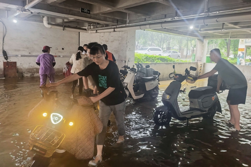 李敏_副本.jpg