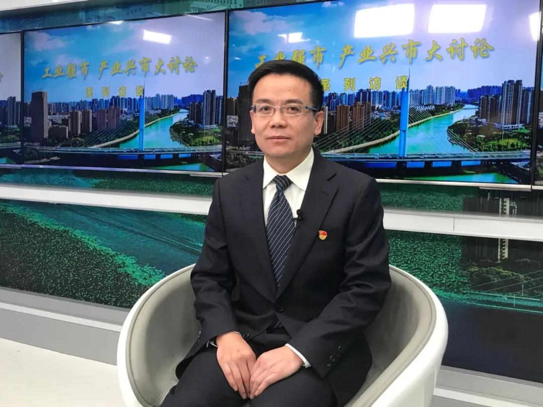 杨其朝.jpg