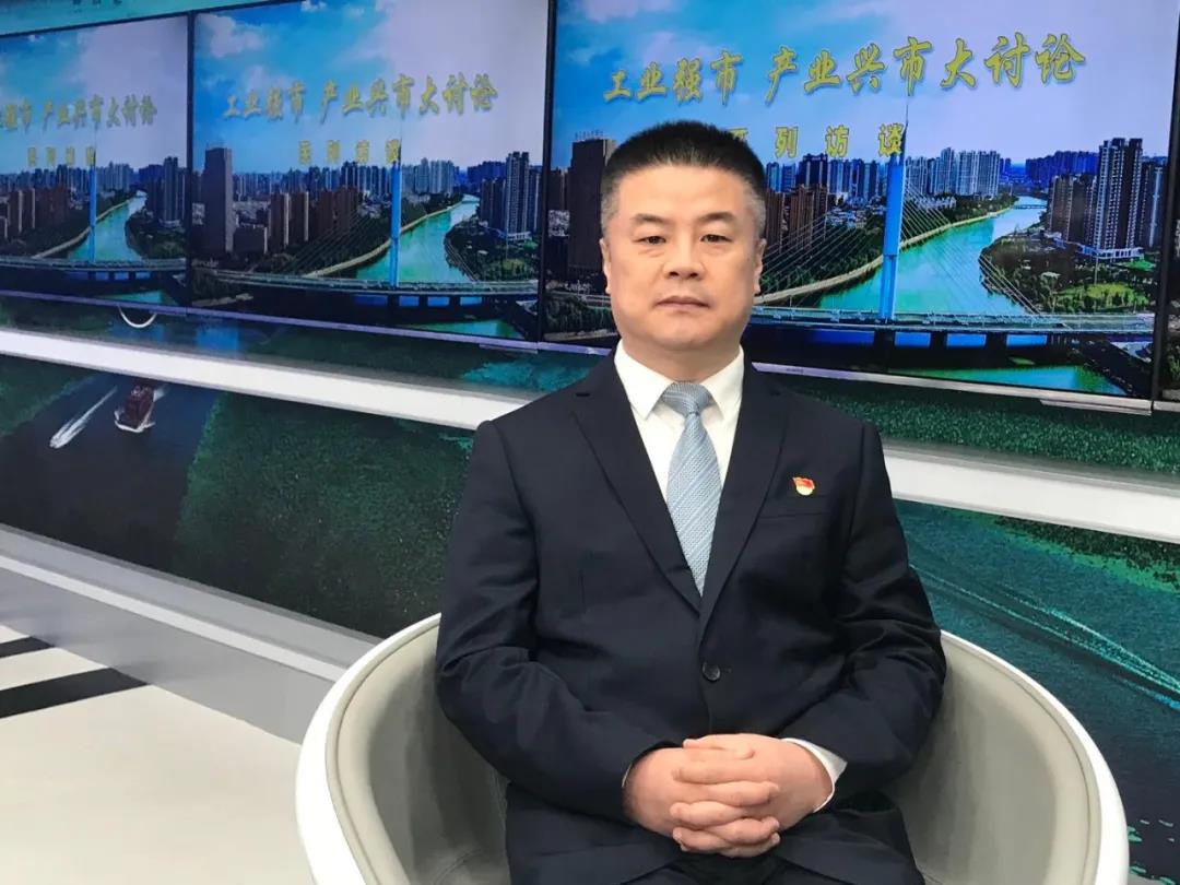 崔波.jpg