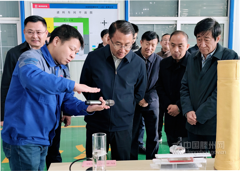 周刚在开展巡河活动并督导安全生产时强调 深入践行“四下基层” 全面排查风险隐患(图2) 周刚在开展巡河活动并督导安全生产时强调 深入践行“四下基层” 全面排查风险隐患(图2)